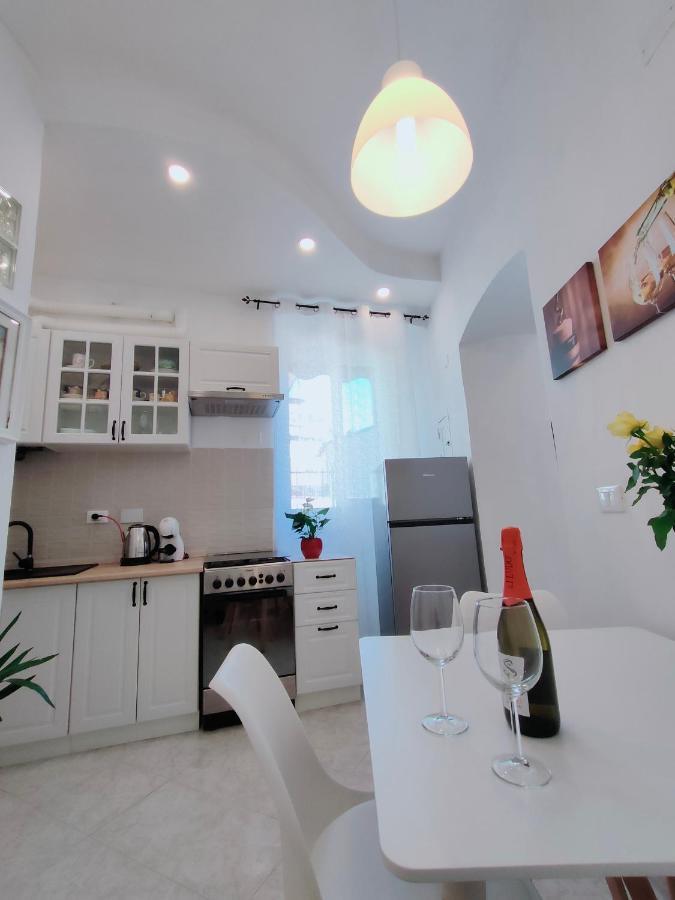Leni'S House Apartment La Spezia Luaran gambar